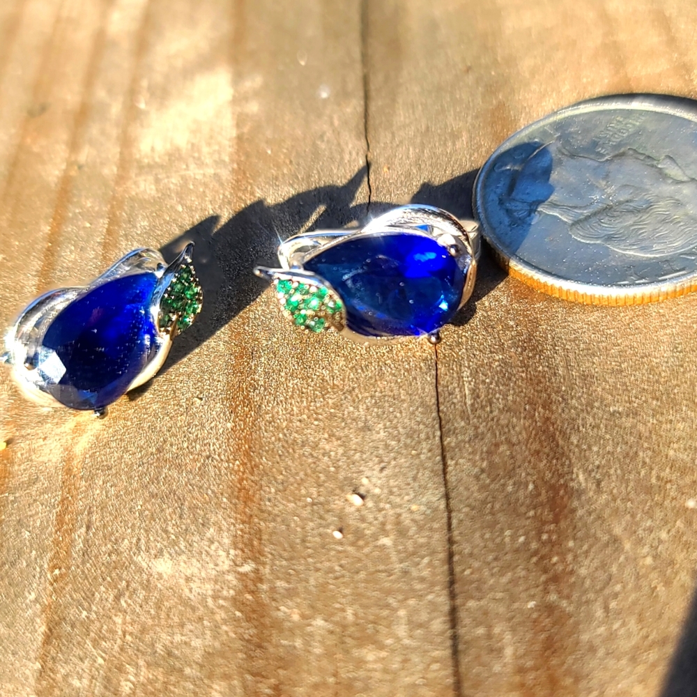 Stunning 6k Sapphire & Emerald Sterling Earrings